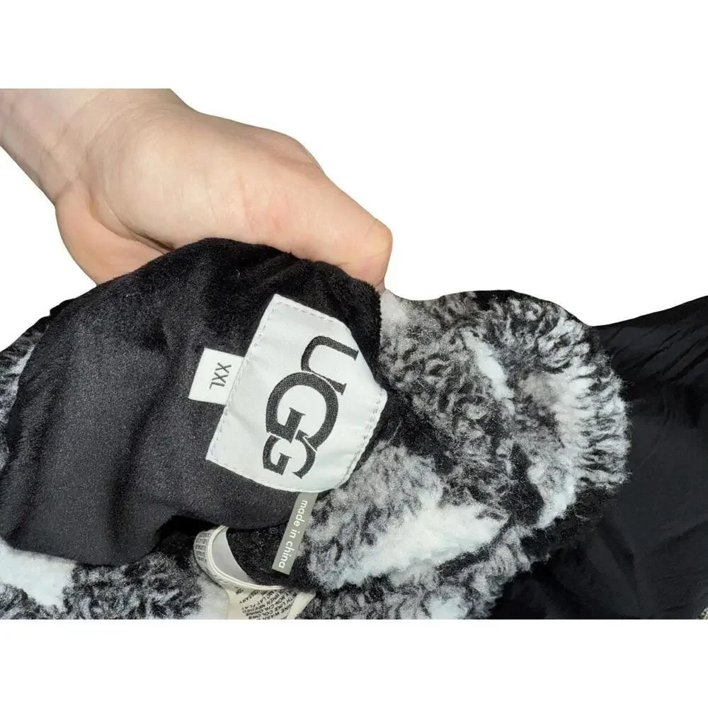 UGG Mace reversible sherpa jacket XXL New Without Tag Black White - Picture 8 of 10
